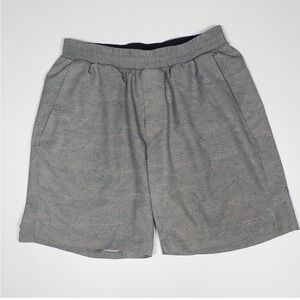 Lululemon Channel Cross Swim Short 7" Men's Medium Gray Shorts‎ - Minor Flaw